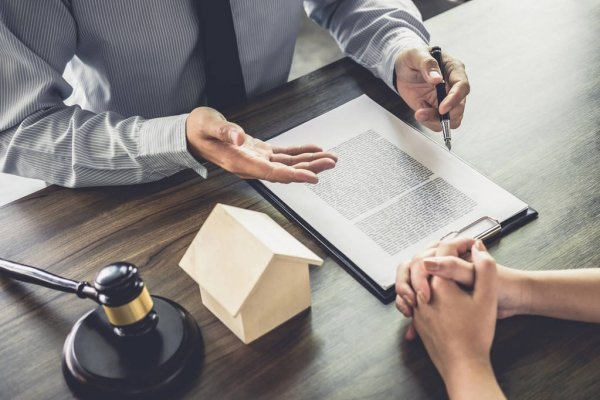 phân biệt hợp đồng ủy quyền