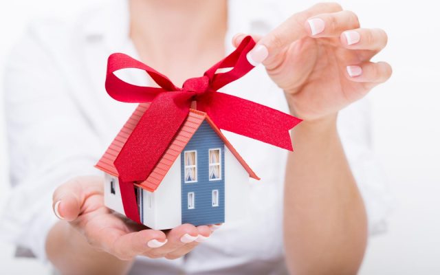 Hợp đồng tặng cho quyền sử dụng đất
