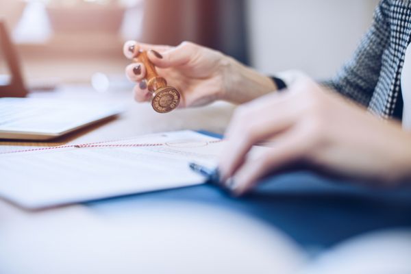 Làm thế nào để chuẩn bị tài liệu cho việc công chứng hiệu quả?