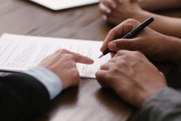 Kinh nghiệm từ thực tiễn: Làm thế nào để hợp pháp hóa tài liệu nước ngoài?