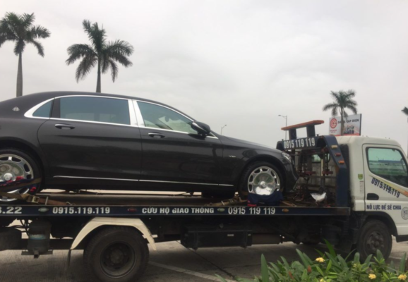 Hỏng xe giữa cao tốc